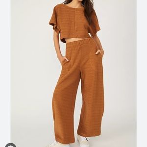 FREE PEOPLE BEACH - SAVANNAH Changing Tides Crop Top & Pants Set - Size Small